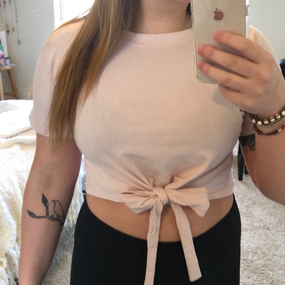 SHEIN Tops - SHEIN CROP TOP S